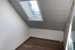 Attraktive Doppelhaushälfte mit großem Garten und Doppelgarage in Herzogenrath zu vermieten – Die vollständige Adresse der Immobilie erhältst du vom Anbieter., 52134 Herzogenrath – Vorschaubild 14
