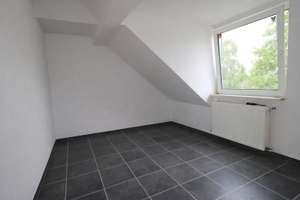 Charmante 3-Zi-Dachgeschosswohnung in Essen: Ideal für Singles und Paare! – 45143 Altendorf, Essen – Vorschaubild 10