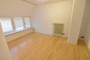 AIDLINGEN-DEUFRINGEN: Modernes 5,5-Zimmer-Townhouse mit Dachterrasse & Garage – Die vollständige Adresse der Immobilie erhältst du vom Anbieter., 71134 Aidlingen – Vorschaubild 13