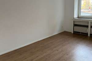 Attraktive, gepflegte 3 Zimmerwohnung in 47055 Duisburg Wanheimerort, zentrale Lage zu vermieten. – Schmiedestraße 29, 47055 Wanheimerort, Duisburg – Vorschaubild 4
