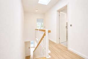 Bezugsfertige, modernisierte 3-Zimmer-Maisonette-Wohnung in Bremen-Oberneuland – Die vollständige Adresse der Immobilie erhältst du vom Anbieter., 28325 Oberneuland, Bremen – Vorschaubild 11