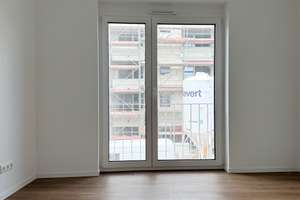 Neubau-Gebiet Hannover KRONSRODE: Einbauküche, Loggia, 2 Bäder, Fußbodenheizung, Lift, Keller, TG – Bette-Graham-Str. 32, 30539 Bemerode, Hannover – Vorschaubild 8