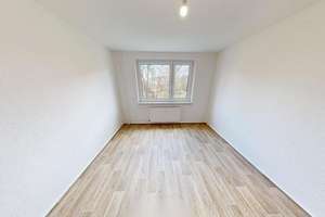 Lichterfüllte 2-Raum-Wohnung mit Weitblick – Stollberger Str. 27, 9119 Kapellenberg, Chemnitz – Vorschaubild 5