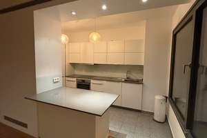 Exklusive 3-Zimmer Wohnung mit atemberaubendem Ausblick  – Ernst-Gnoß-Straße 22, 40219 Unterbilk, Düsseldorf – Vorschaubild 14