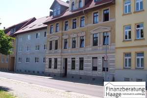 Helle Wohnung mit Balkon und Stellplatz