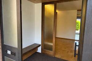 Erdgeschosswohnung im Zweifamilienhaus mit eigenem Eingang, Indoor-Pool, Sauna und Garten – Liebermannstr. 5, 44795 Weitmar-Mitte, Bochum – Vorschaubild 5