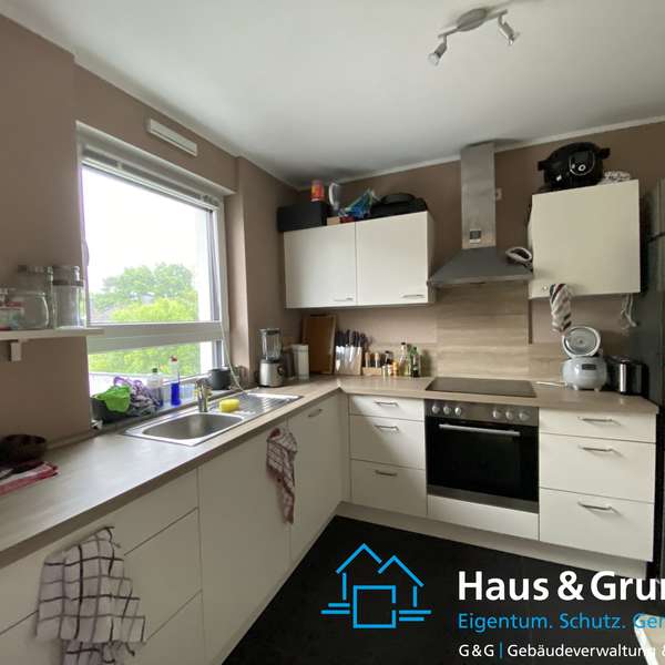 ***Exklusive gehobene 2-Zimmer-Wohnung - Barrierefrei - KfW 70-Haus - Balkon - im Bogenhof Aachen***