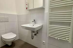 Neue ruhige 2-Zi-Hinterhofwohnung mit EBK im beliebten Szeneviertel – Birkenstraße 147, 40233 Flingern Nord, Düsseldorf – Vorschaubild 8