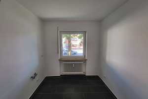Schöne, modernisierte 3-Zimmerwohnung mit Loggia in der Hammerschmiede zu vermieten – Dr.-Schmelzing-Straße 68, 86169 Augsburg – Vorschaubild 5
