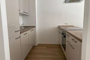 Stilvolle 2-Zimmer-Wohnung mit Balkon und Aufzug – An der Birk 6, 52068 Trierer Straße, Aachen – Vorschaubild 2