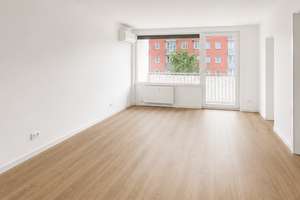 Erstbezug nach Sanierung: Große 4-Zimmer-Wohnung in Bad Homburg v.d.H.