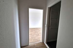 1-Zimmer-Wohnung im 4. Obergeschoss zu vermieten – Zschampertaue 16, 4207 Lausen-Grünau, Leipzig – Vorschaubild 8
