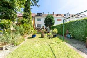 Reihenmittelhaus mit Ausbaureserve, Terrasse & großem Westgarten in Zerzabelshof, Nürnberg – Nürnberg – Vorschaubild 10
