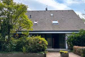 Renovierungsbedürftiges Familiendomizil mit parkähnlichem Grundstück – 40489 Angermund, Düsseldorf – Vorschaubild 3
