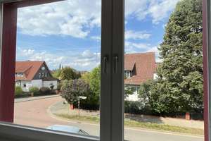 Seltene Gelegenheit in attraktiver Lage - Moderne 3-Zimmer mit TOP Einbauküche und Balkon – Fritz-Weiberg-Straße 40, 38448 Vorsfelde, Wolfsburg – Vorschaubild 2