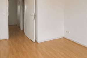 Helle 2-Zimmer-Wohnung mit moderner Einbauküche und Stellplatz in Erfurt – Gustav-Adolf-Str. 19, 99084 Brühlervorstadt, Erfurt – Vorschaubild 8