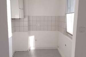 Schöne 2-Zimmer-Wohnung (38 qm) in Köln-Nippes/Weidenpesch (Nähe Pferderennbahn) – Sportstrasse 6, 50737 Weidenpesch, Köln – Vorschaubild 4