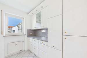 SITULI:     Großzügig wohnen am Ortspark – 3 Zimmer mit traumhafter Dachterrasse – Die vollständige Adresse der Immobilie erhältst du vom Anbieter., 82008 Unterhaching – Vorschaubild 12