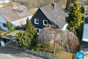 Ein Haus mit Potenzial – ZENKER-Fertighaus in idyllischer Lage von Mönkeberg wartet auf geschickte H – Plön (Kreis) – Vorschaubild 2