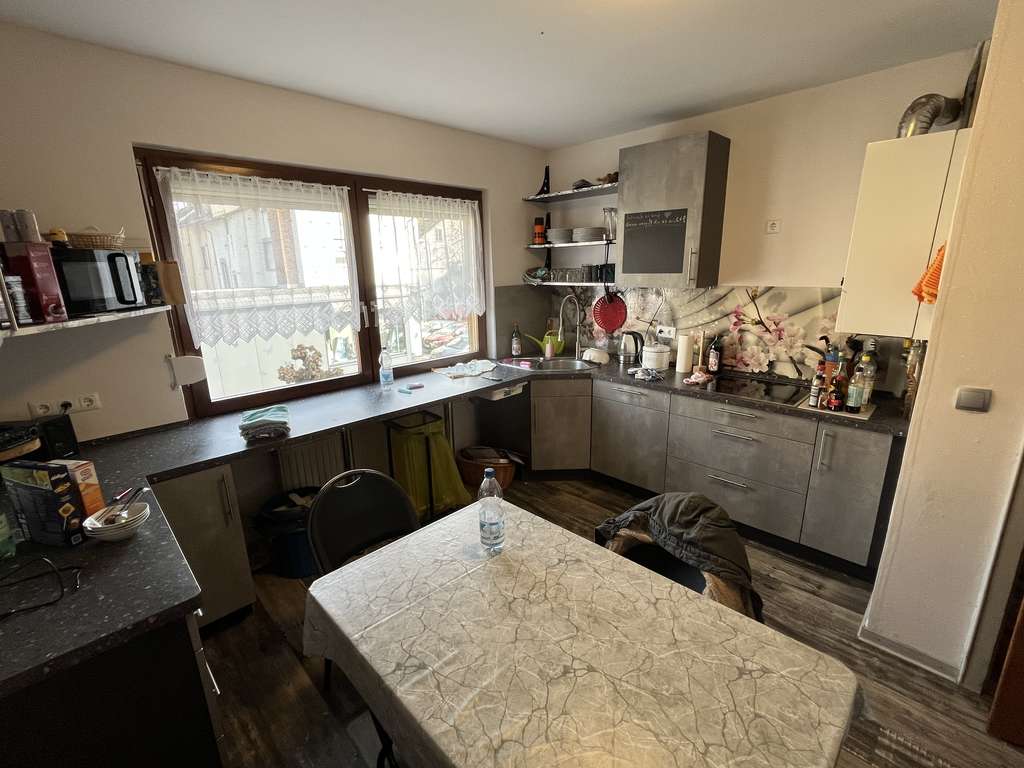 Immobilie in Bendorf - Gepflegtes Reihenhaus mit 3 Wohneinheiten - Bild 2