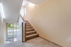 Ruhige 2-Zimmer-Erdgeschosswohnung mit geschützter Ostterrasse in München-Bogenhausen – 81925 Oberföhring, München – Vorschaubild 12