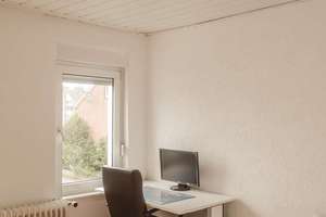 Nordhorn: Gepflegtes Einfamilienhaus mit 140 m² Wohnfläche, 5 Zimmern, Garten & moderner Einbauküche – Die vollständige Adresse der Immobilie erhältst du vom Anbieter., 48529 Nordhorn – Vorschaubild 3