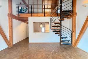 Exklusive 3-Zimmer-Galeriewohnung mit Balkon  und beeindruckendem Altstadtcharme