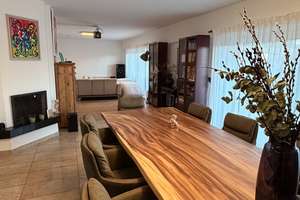 luxuriöse Wohnung in Plateau-Lage auf dem Triller 66119 mit exkl. Gartennutzung