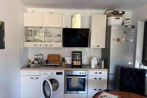 Möbilierte 2 Zimmer Wohnung in Unterbach!Sonnenbalkon! Aufzug! TG-Stellplatz! Naturerholungsgebiet! – Rathelbeckstraße 337, 40627 Unterbach, Düsseldorf – Vorschaubild 5