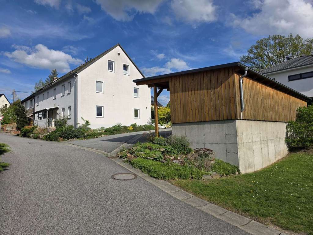 Immobilie in Kubschütz - Kubšicy - 2 KM vor Bautzen, ein gepflegtes Haus mit 3 Eigentumswohnungen im Paket + - Bild 3