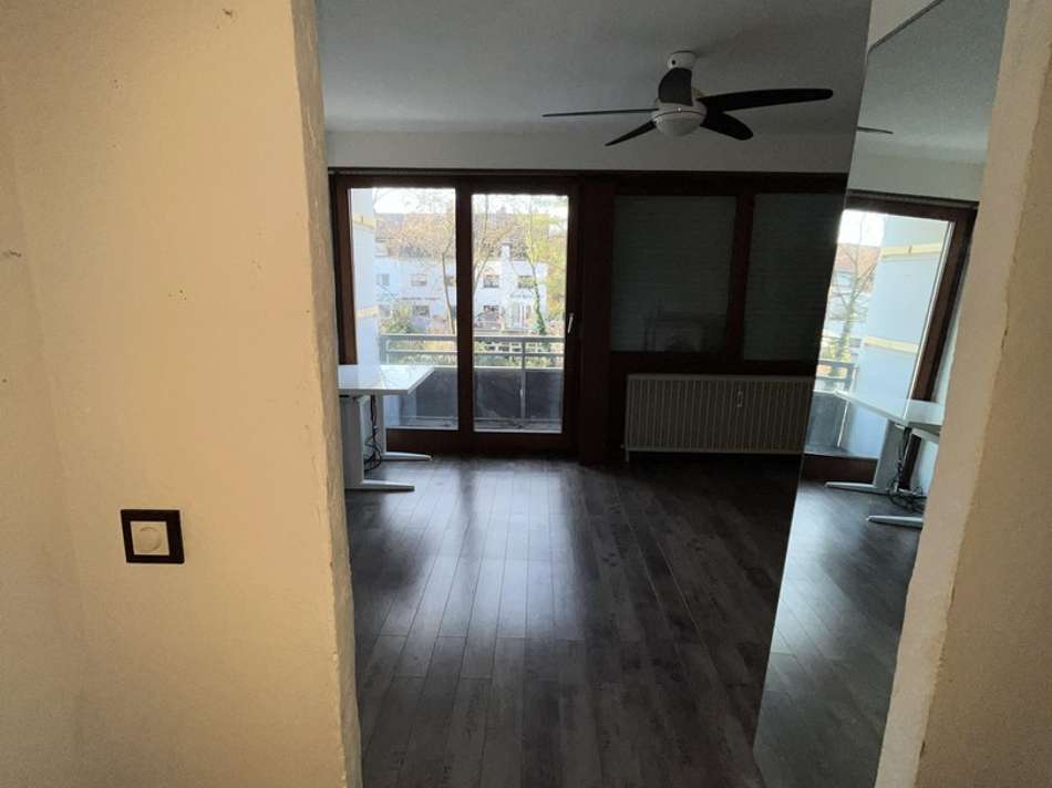 Flur Innen / Hallway Inside