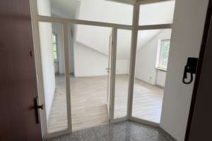 2 Zimmer in Wiesbaden-Sonnenberg mit Dachterrasse – Die vollständige Adresse der Immobilie erhältst du vom Anbieter., 65193 Nordost, Wiesbaden – Vorschaubild 3