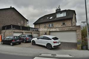 NEU***junges 3-Familienhaus mit 4 Garagen & 1 Stellplatz in Herzogenrath***NEU – Die vollständige Adresse der Immobilie erhältst du vom Anbieter., 52134 Herzogenrath – Vorschaubild 2