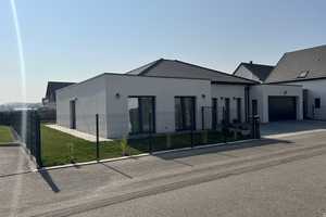 *RE/MAX Exklusiv!* Energieeffizienzhaus A Bungalow BJ 2022 mit 10 Jahren Garantie plus Ausbaureserve – Breisgau-Hochschwarzwald (Kreis) – Vorschaubild 7