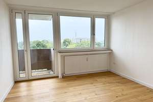 Helle 2-Zimmer-Wohnung mit Balkon in München-Moosach – Brieger Straße 7, 80997 Moosach-Bahnhof, München – Vorschaubild 1