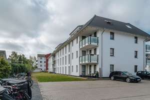 Exklusive 2-Raum- Dachgeschosswohnung, Aufzug, Duschbad, Abstellraum, Terrasse – 18147 Gehlsdorf, Rostock – Vorschaubild 10