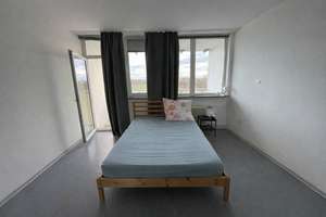 Bezugsfreie 2-Zimmer-Wohnung im 6. OG mit zwei großzügigen Südbalkonen in Erlangen-Alterlangen. – Die vollständige Adresse der Immobilie erhältst du vom Anbieter., 91054 Tal, Erlangen – Vorschaubild 5