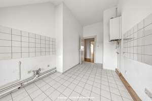 GROSSZÜGIG – Wohnung mit viel Raumgefühl und Charme in denkmalgeschützten Altbau-Mehrfamilienhaus – Die vollständige Adresse der Immobilie erhältst du vom Anbieter., 76131 Oststadt, Karlsruhe – Vorschaubild 12