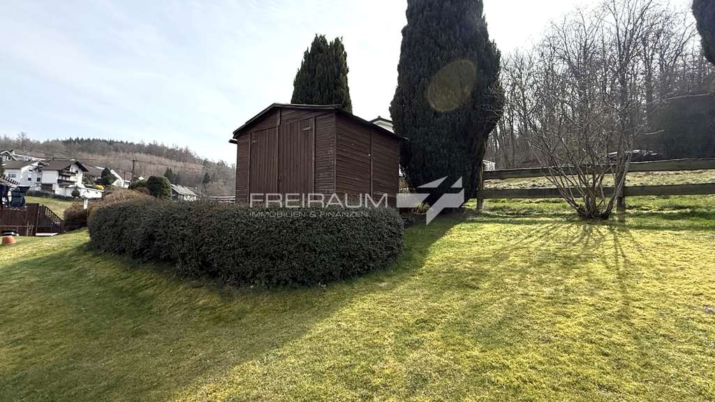 Immobilie in Wilnsdorf - Freiraum4 +++ Charmantes Einfamilienhaus mit großem Grundstück & zusätzlichem Ackerland in Wilnsdorf - Bild 4