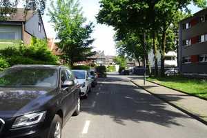 423 - Sehr schöne Einfamilien-Doppelhaushälfte mit eigenem Garten & Doppelgarage in Gelsenkirchen – Kriemhildstr. 4X, 45892 Gelsenkirchen – Vorschaubild 5