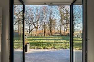 Raum, Licht und Weitblick – ein Architektenhaus für höchste Ansprüche – Die vollständige Adresse der Immobilie erhältst du vom Anbieter., 31552 Apelern – Vorschaubild 33