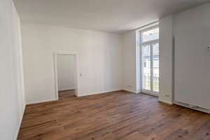 Trier-Innenstadt: Stilvolle Altbauwohnung - Erstbezug nach Renovierung (Wohnung 1) – Johann-Philipp-Straße 1a, 54290 Mitte/Gartenfeld, Trier – Vorschaubild 2