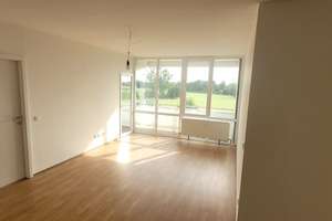 Alltagstaugliche 3-Zimmer-Wohnung mit Balkon in Krefeld – Bückerfeldstraße 18-20, 47803 Benrad-Nord, Krefeld – Vorschaubild 4