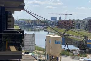*AQA Zollhafen* // 1-Zimmer Wohnung mit Balkon und Blick auf das Hafenbecken – Rotterdamer Platz 14-20, 55120 Neustadt, Mainz – Vorschaubild 4