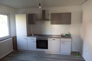 Komplett saniertes Haus mit Werkstatt und Platz für Hobby oder Fuhrpark – Die vollständige Adresse der Immobilie erhältst du vom Anbieter., 72393 Burladingen – Vorschaubild 11