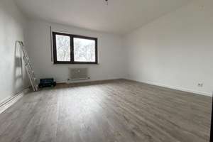 Modernisierte 4,5 Zimmer Wohnung mit Balkon, EBK und TG-Box in begehrter Wohnlage von Sindelfingen – Die vollständige Adresse der Immobilie erhältst du vom Anbieter., 71065 Sindelfingen – Vorschaubild 6
