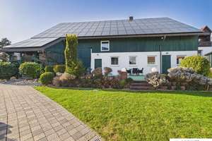 Luxuriöses Fachwerkhaus inkl. 400m² Ausbaupotential (mind. 4 Wohnungen) mit traumhaften Grundstück – Die vollständige Adresse der Immobilie erhältst du vom Anbieter., 90518 Altdorf bei Nürnberg – Vorschaubild 4