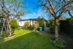 Bungalow in Balingen-Weilstetten – Sonnengrundstück, großer Garten, Garage & erneuertes Flachdach! – Die vollständige Adresse der Immobilie erhältst du vom Anbieter., 72336 Balingen – Vorschaubild 5