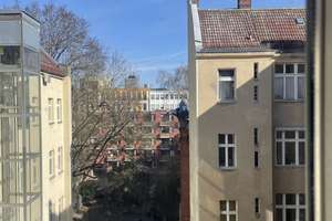 Provisionsfrei: Großzügiger Altbau mit Kaminofen, Südwestbalkon & 4 Zimmern in ruhigem Kreuzberg  – Die vollständige Adresse der Immobilie erhältst du vom Anbieter., 10997 Kreuzberg, Berlin – Vorschaubild 12