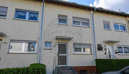 Bild von Hochheim: Ein Reihenmittelhaus mit Sanierungspotenzial!